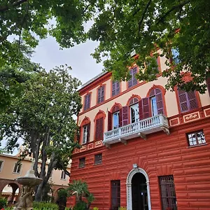 https://villa-glauer-damico.hotelitalianriviera.com