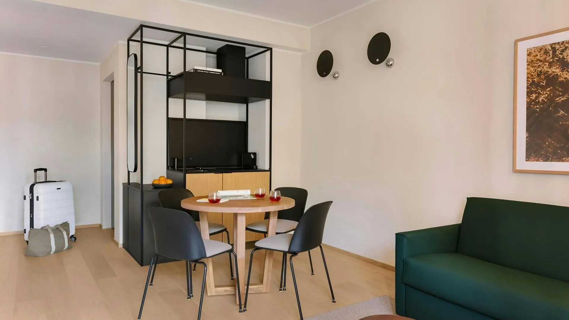 Sonder By Marriott Bonvoy Manzoni Apartments Torre Velasca Milano Aparthotel