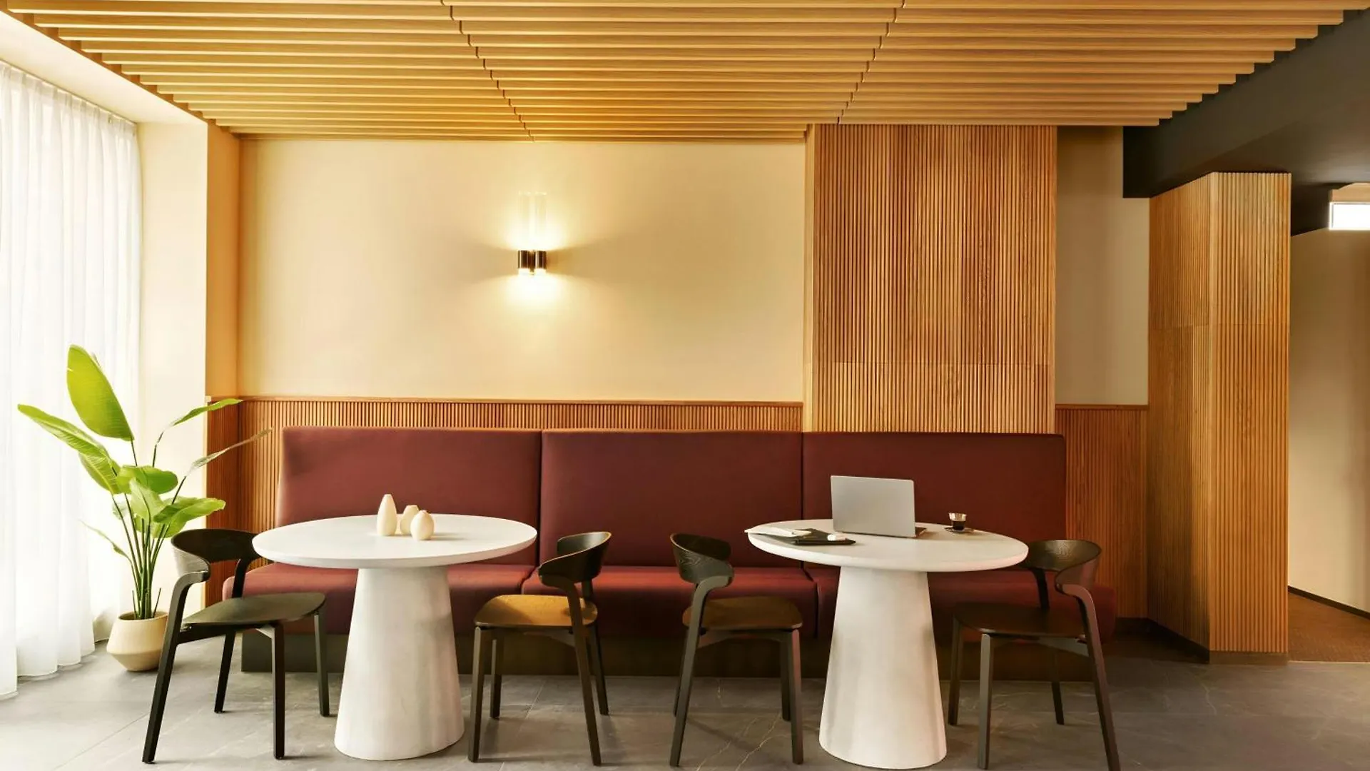 Sonder Manzoni Aparthotel Milan Italy